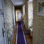 Domaine Aux Leopards Normands Bed & Breakfast
