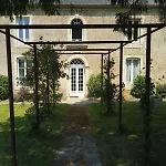 Oda ve Kahvaltı Domaine Aux Leopards Normands 3*