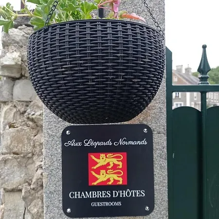 Domaine Aux Leopards Normands Bed & Breakfast 3*