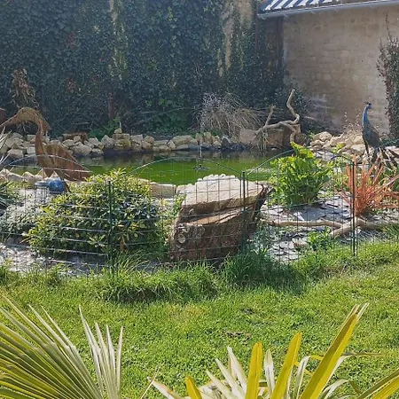 Bed & Breakfast Domaine Aux Leopards Normands 3*