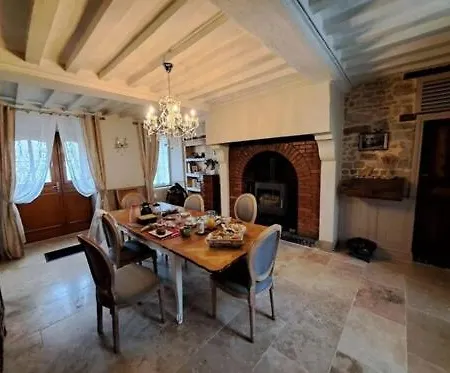 Ferme Aux Leopards Normands Bed & Breakfast
