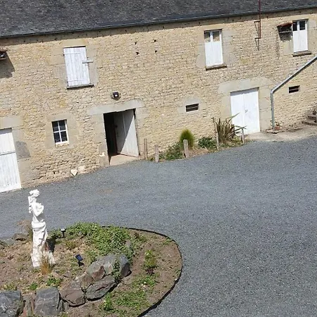 לינה וארוחת בוקר Domaine Aux Leopards Normands Mandeville-en-Bessin