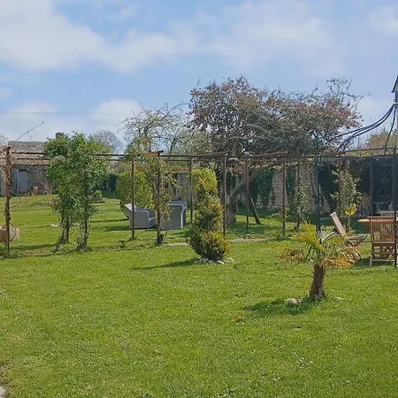 Domaine Aux Leopards Normands לינה וארוחת בוקר 3*