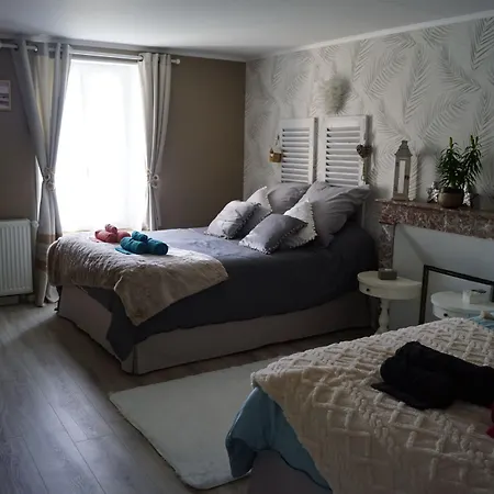 Domaine Aux Leopards Normands Bed & Breakfast