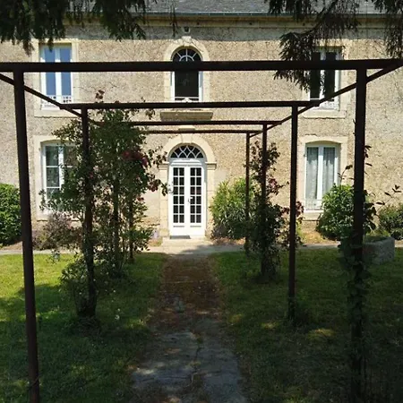 Bed & Breakfast Domaine Aux Leopards Normands 3*