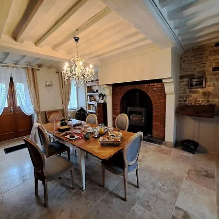 Domaine Aux Leopards Normands Bed & Breakfast 3*