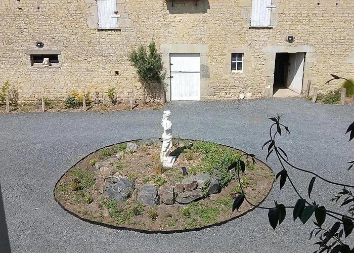 Bed & Breakfast Domaine Aux Leopards Normands 3*