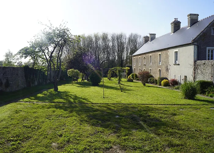 Bed & Breakfast Domaine Aux Leopards Normands