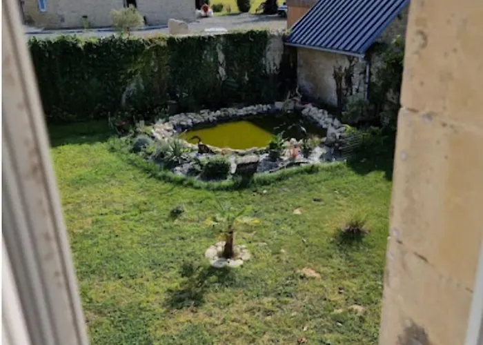 Bed & Breakfast Domaine Aux Leopards Normands